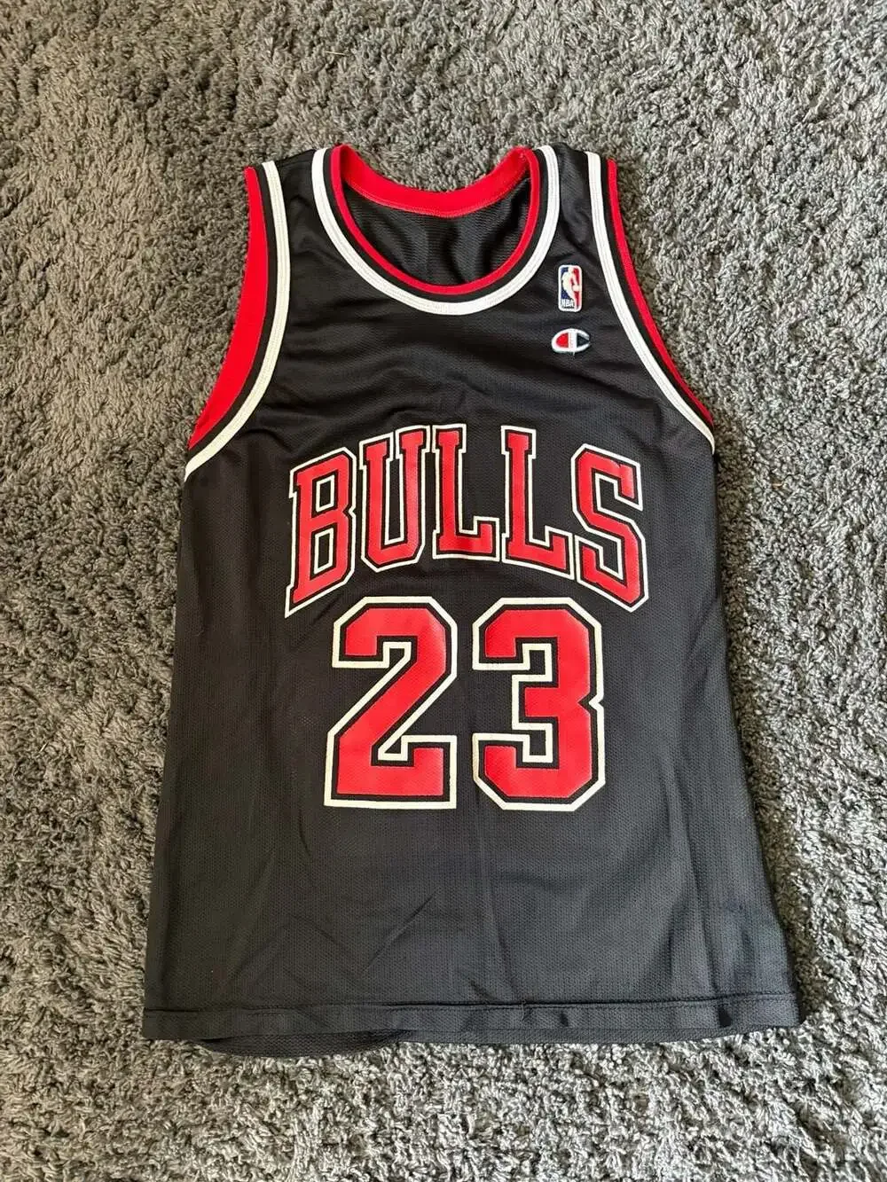 Vintage Michael Jordan #23 Chicago Bulls NBA Champion Jersey